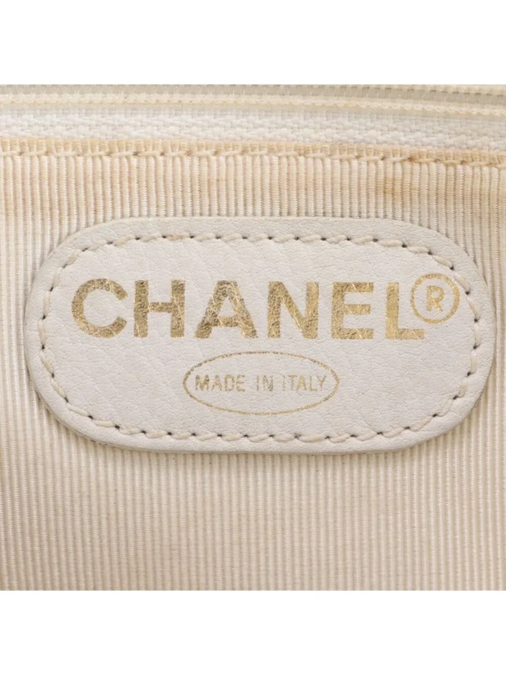 Chanel Caviar Leather Shoulder Bag